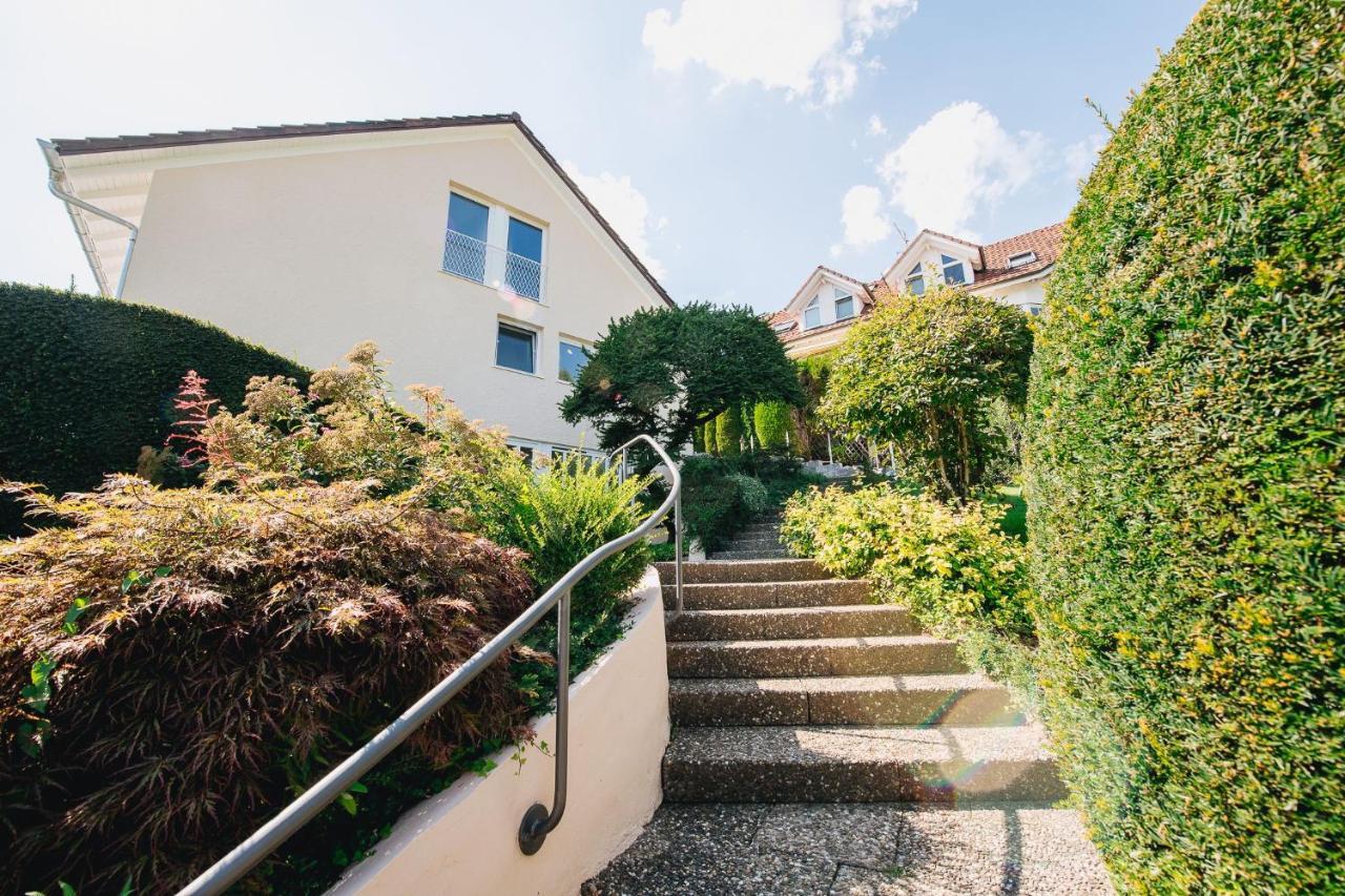 Ferienwohnung Menzer Am See Ohningen Exterior foto